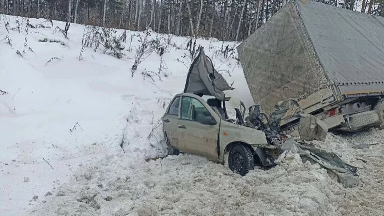 В Удмуртии перед Новым годом 19-летний водитель...