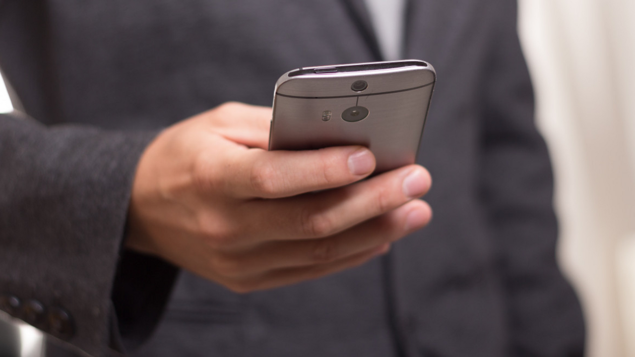 Обычный звонок мужа раскрыл тайну, которую он с...