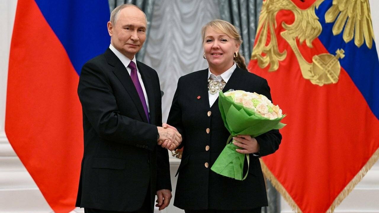 В торжественной обстановке, приуроченной ко Дню...