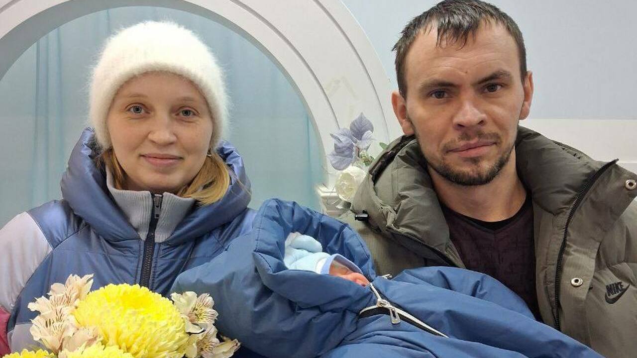 Первые 300 тысяч за третьего ребенка выплачены в Удмуртии В Удмуртии началось предоставление новой регион...