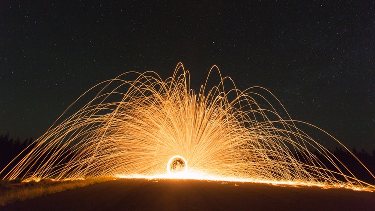 Власти опровергли слухи о взрывах в Ижевске В Удмуртии опровергли информацию о взрывах в Иж...