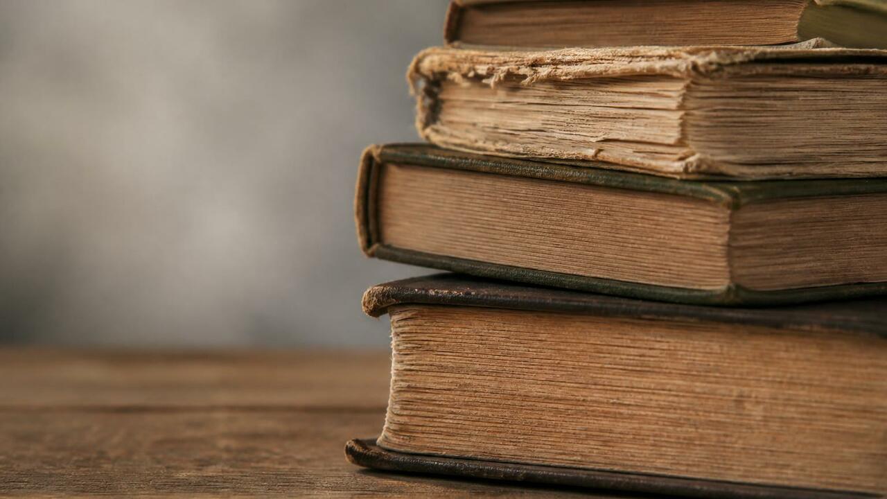 Ученые выяснили, что до 60% рыцарских текстов С...