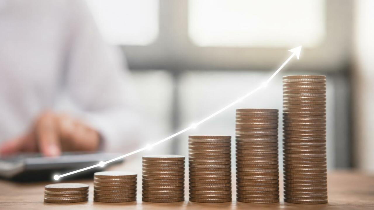 В Удмуртии средняя зарплата за год выросла на 16,3% — до 89,5 тыс. руб. Среднемесячная начисленная зарплата в Удмуртии ...
