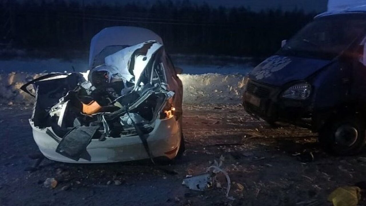 В Удмуртии водитель иномарки погиб в массовой а...