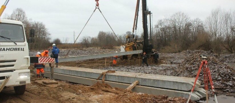 Началось строительство моста на трассе Ижевск-Аэропорт На участке дороги Ижевск-Аэропорт начались рабо...