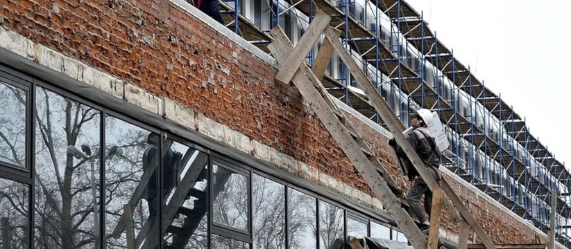 Реконструкция «Ижстали» в Ижевске выполнена более чем на 70% В Ижевске продолжается реконструкция ледового д...