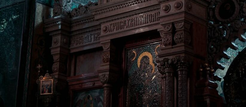 В Удмуртии изъяли более 100 икон из-за нарушени...