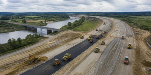 В Удмуртии реконструируют трассу до аэропорта