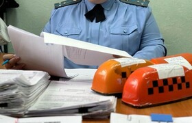 В Удмуртии "нелегальным" таксистам запретили "ш...