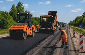 В Ижевске отремонтировали более 9 тысяч кв. мет...