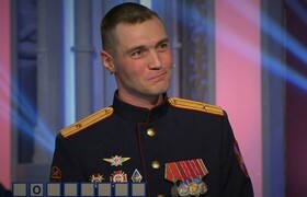 Майор Росгвардии из Ижевска подарил Якубовичу щ...